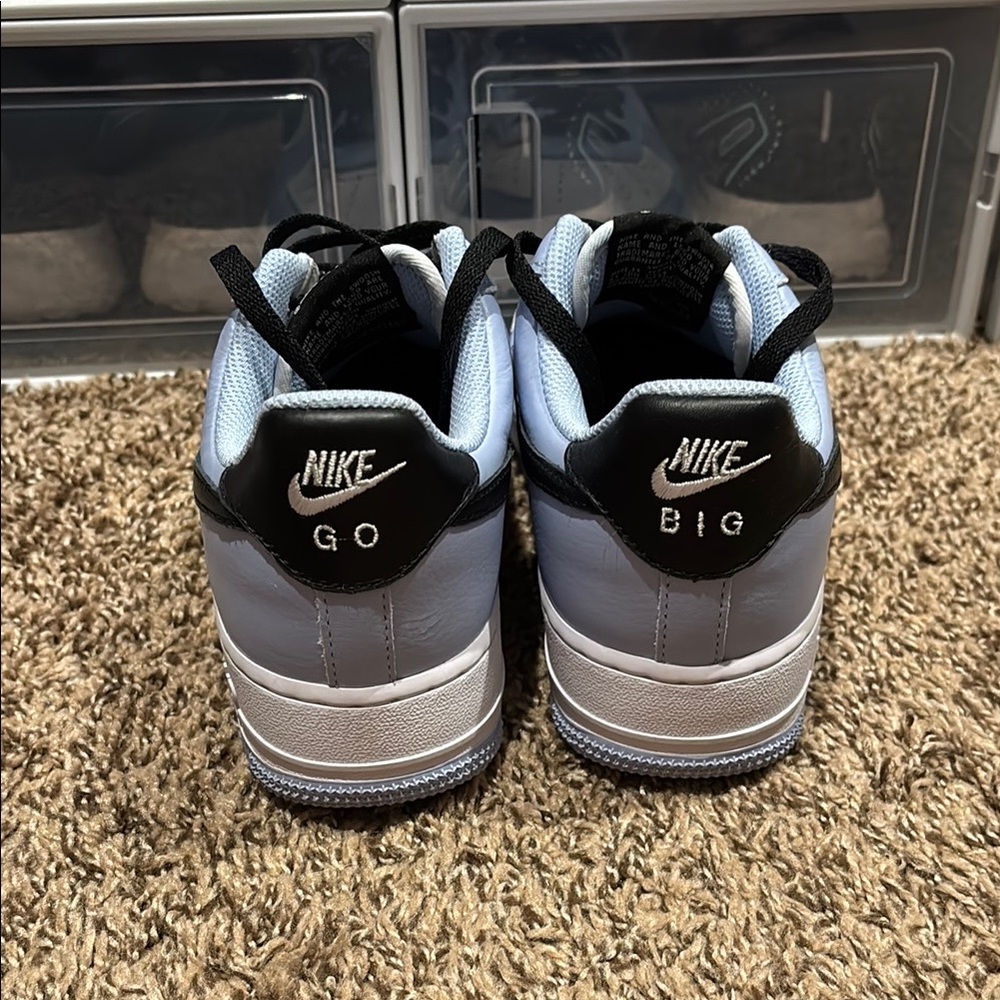 Nike Air Force 1 - White and Light Blue - Picture 3 of 5